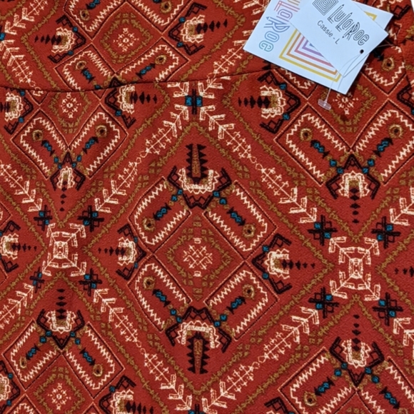 🆕 LulaRoe Pattern Midi Skirt L - Picture 2 of 2